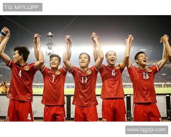 当今中国足球明星的崛起与挑战解析及未来发展展望